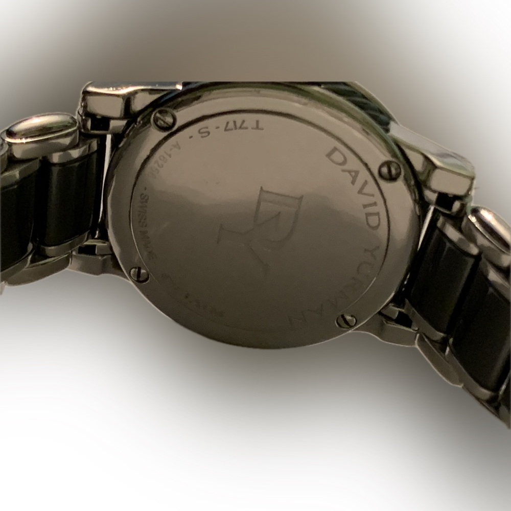 David Yurman Classic Stainless Steel Ceramic And Diamond Watch. Retail $4,500 - Picture 2 of 10